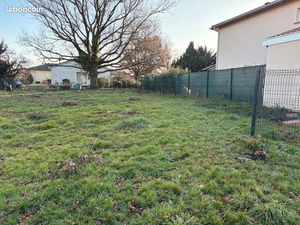 Terrain constructible