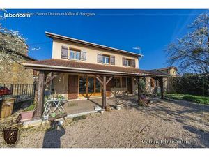 Maison 4 pièces 130 m²