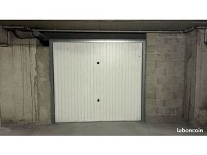 Garage à louer