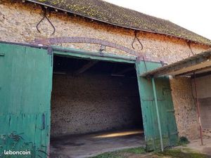 Emplacement véhicules  caravanes ou stockage