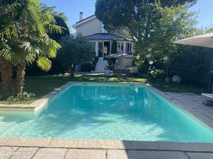 Maison 7 pièces 180 m²