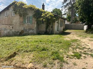 Maison à rénover cœur de Saint Cyr au mont d’Or