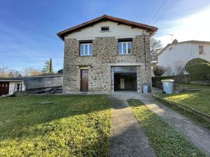 Location maison 3 pièces 111 m² à Carmaux (81400)