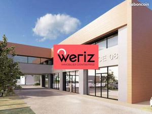 Local industriel 983 m²