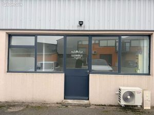 Bureau de 28 m2 situé a craponne