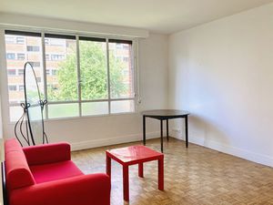 PARIS 14e - APPARTEMENT 3 PIECES + CAVE - 62 61 m2