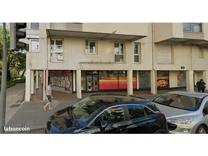 Local commercial 154 m²