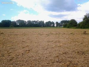 Terrain 1500m2 entre clairegoutte et magny d'anigon