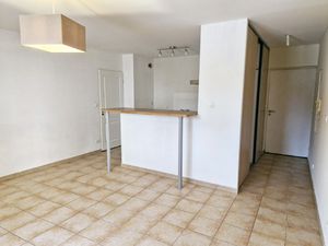Appartement T2 en rez-de-chaussée avec stationnement