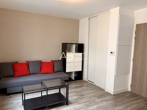 Talence - T1 récent de 22 m2 avec place de stationnement