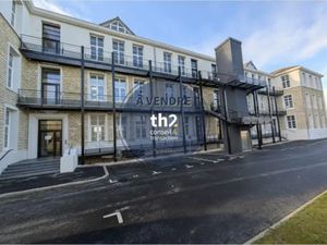 BUREAUX AMÉNAGÉS NEUFS