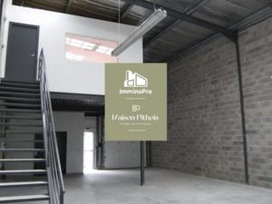 Location entrepôt avec bureau 150 m² Gémenos (13420)