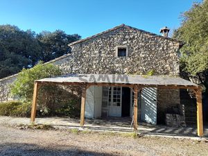 À VENDRE CHARMANTE BERGERIE MONOBLET DE 98 m2 ET SES TERRES