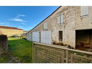 Maison Guitalens-L'Albarède 215 m² T-9 à vendre  143 000 €