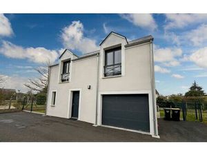 Location maison  105 m² T-4 à Saint-Jean-de-la-Ruelle  1 210 €