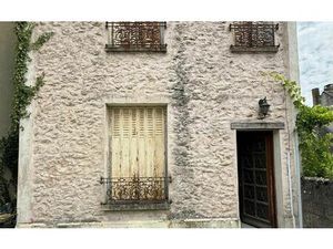 Maison Jouy-le-Châtel 57 m² T-2 à vendre  81 000 €