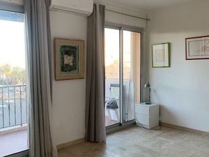 STUDIO 24m² - PORT D'HYERES