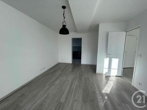 Appartement F2 à louer - 2 pièces - 46 77 m2 - Egreville - 77 - ILE-DE-FRANCE