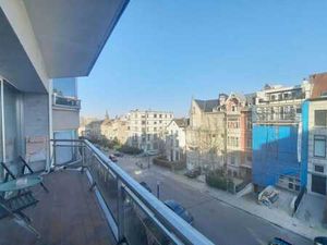 Louise Jardin du roi-Appartement 2 chambres+terrasse parking