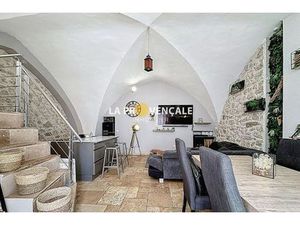 Vente maison 3 pièces 67 m² Saint-Maximin-la-Sainte-Baume (83470)