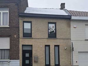 Jolie maison rénovée avec 2 chambres et jardin