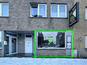 Commerce entièrement équipé  terrasse  belle visibilité