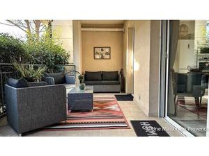 UNEMAISONENPROVENCE.COM