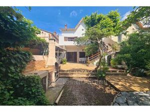 Vente maison 7 pièces 128 m² Toulon (83100)