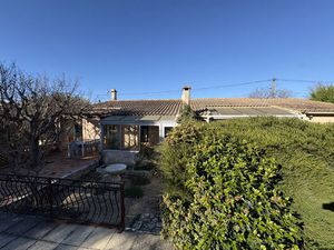 Vente maison 5 pièces 112 m² Pernes-les-Fontaines (84210)