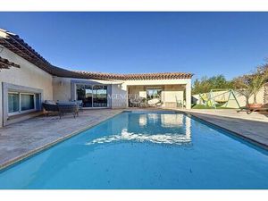 Vente maison 8 pièces 200 m² Puget-sur-Argens (83480)