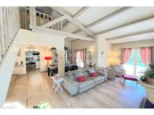 Vente maison 6 pièces 148 m² Le Muy (83490)