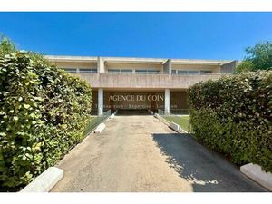 Location appartement 1 pièce 35 m² à Le Muy (83490)