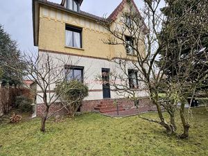 Maison de charme 1926 avec grand terrain et studio indépendant – Centre d’Envermeu