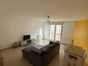 Location Appartement 3 pièces Meublé à Angers (49000) : à louer 3 pièces Meublé / 76m² Ang