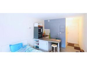 HYPER CENTRE - STUDIO LOCTAIRE EN PLACE RESIDENTE RECENTE