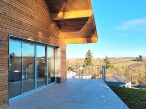 Maison 114 m² avec garage – Isle – Vue dégagée – Proche CHU – Prix ajusté -DPE A