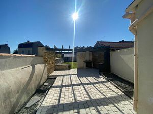 THOUARS - Maison à louer 4 chambres proche de la place Lavault