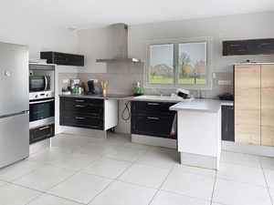 MACON EN VAL DE SAONE - VILLA CONSTRUCTION 2015 - 141 M2 HAB