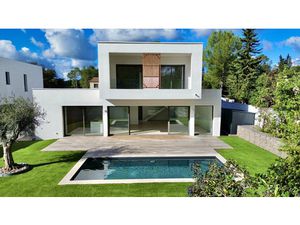 VILLA CONTEMPORAINE 6 PIECES 180M2 AVEC 702M2 DE TERRAIN ET