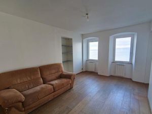 Lugrin  Grand Appartement T3 pieds dans l’eau  au Bord du Lac Léman