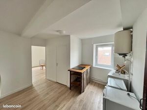 Joli T1 centre ville Bourgoin