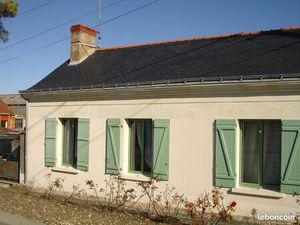 Maison PLAIN PIED 27 kms d'Angers et Saumur avec garage  jardin