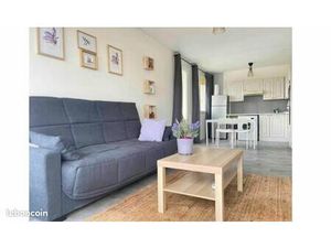 Furnished 2-Bedroom Apartment – Top Floor – Panoramic Views – Saint-Rémi  Reims