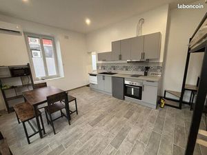 Studio 1 pièce 29 m²