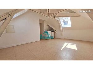 Studio 1 pièce 19 m²