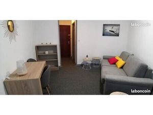 Particulier loue studio meublé