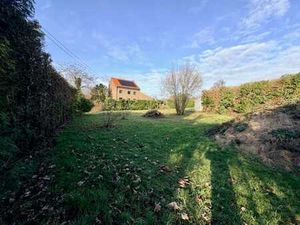 Hèze ! Beau terrain de 5 5 ares