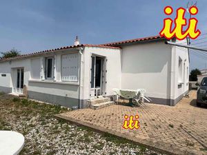 Vente Maison aux Sables-d'Olonne (85100) : à vendre / 94m² Les Sables-d'Olonne