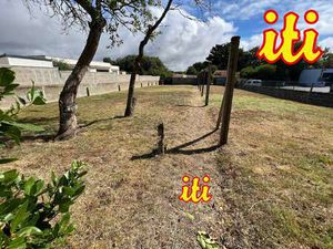 Vente Terrain aux Sables-d'Olonne (85100) : à vendre / 369m² Les Sables-d'Olonne