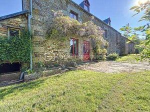 Vente Maison à Saint-Étienne-en-Coglès (35460) : à vendre / 170m² Saint-Étienne-en-Coglès